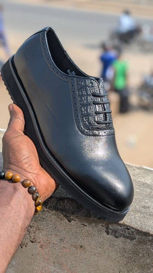 Casual leather shoes, low heel